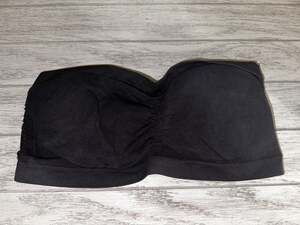 Black Seamless Strapless Bandeau Bra size Small